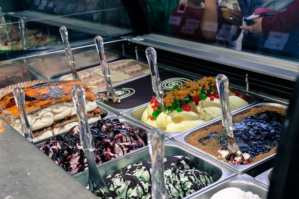 HELADERÍA CAFETERÍA DIVESI – MALAGA